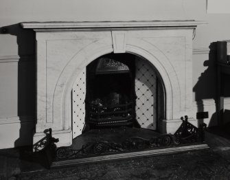 Interior.
Detail of fireplace, S corner apartment, first floor.