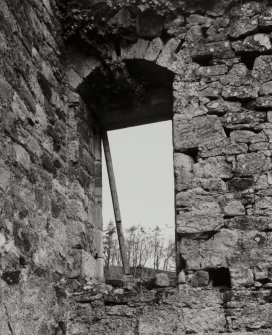 Interior.
View of window in N wall.