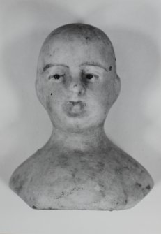 Pipeclay dolls head
