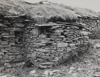 Detail of neuk-bed projection on the N wall.