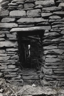 Detail of doorway in E partition of scullery.