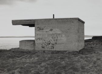 Searchlight No.1 emplacement, view from North.