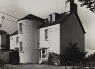 Achlian
View of rear of house from East