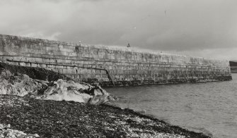 Ardrishaig, Breakwater.
View from South West.