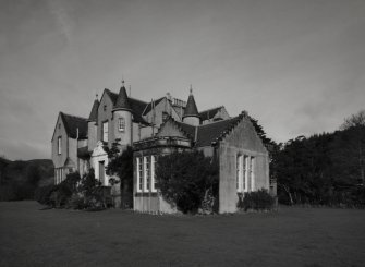 View from South East showing library extension and main house