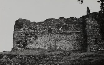 Castle Sween.
View of South-West section.