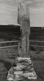 Colonsay, Balaruminmore, MacFie's Stone.
General view of back.