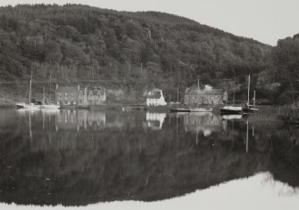 Crinan Canal, Bellanoch Canal Basin.
View from North.