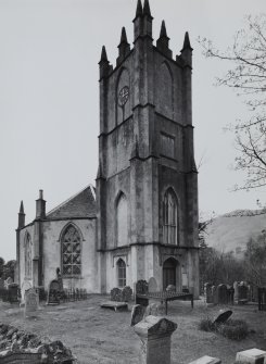Dalmally Parish Church.
General view.