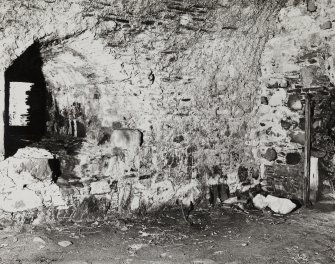 Dunollie Castle, interior.
View of cellar.