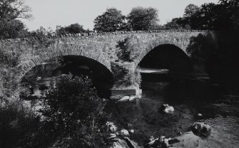 Dalmally, bridge over River Orchy.
General view from West.
