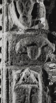 Dunderave Castle
Detail of carved head in middle section of carvings on East jamb of main entrance doorway