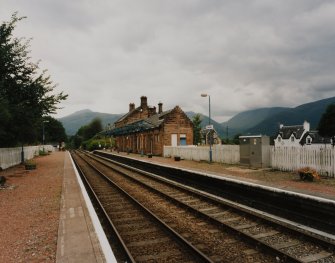 Dalmally Railway Station
View of platforms from ESE