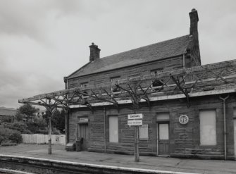Dalmally Railway Station
Detail of W end of main station building and canopy