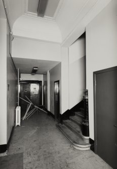 200 St Vincent Street, interior
Ground floor, North - South corridor, view from South