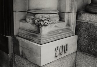 200 St Vincent Street
Detail of carved beast on main entrance column