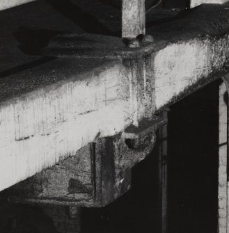 Glasgow, 13-23 Tradeston Street, Randolph & Elder Engine Works, interior.
Cross gallery, first floor, butt ends of longitudinal beam.