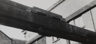 Glasgow, 13-23 Tradeston Street, Randolph & Elder Engine Works, interior.
View of internal framework within re-entrant angle, built up pre-stressed beam.