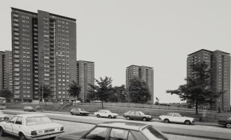 Glasgow, Scotstoun House Flats.
General view from West.