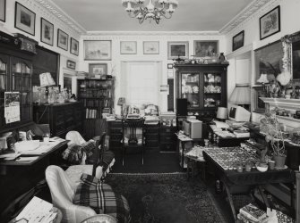 Inveraray, Fernpoint Hotel, interior.
View of first floor, South room.