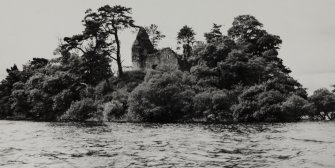 Fraoch Eilean Castle.
General view from East.