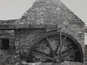 Detail of wheel.