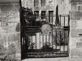 Glasgow, 9 Wester Craigs, Blackfriars Park Church.
Detail of gate from South-East.