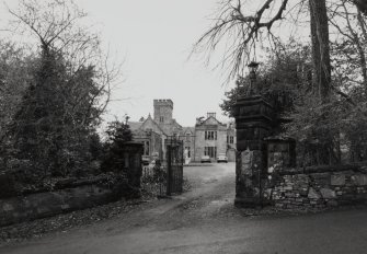 Detail of South entrance gate piers