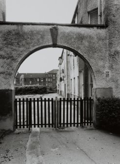 Detail of entrance to back court.