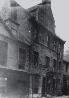 View of 8 Market Street.