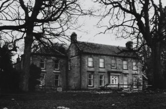SW elevation.