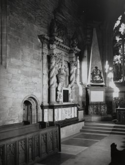 Interior.  
View of Monument to 3rd Duke of Hamilton.