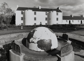 View of globe monument in front of David Livingstone Centre