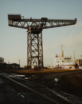 General view from SE of 150-ton giant cantilever crane, built by Sir William Arrol & Co in 1917.  Photosurvey 19-FEB-1991