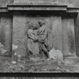 Detail of lower bas-relief panel (portraying last meeting between Robert Burns and Mary Campbell)