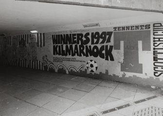 Detail of graffitti at the entrance.