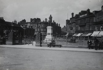 General view of square and Burns statue in Ayr.