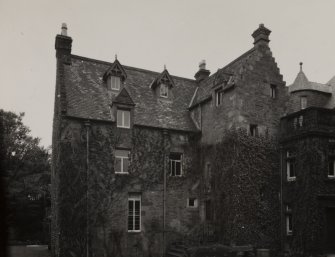 Crosbie Castle. Old portion from E.