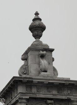 Top of pier, detail