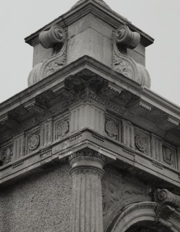 Entablature, pier, detail