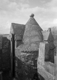 Detail of turret, Linhouse.