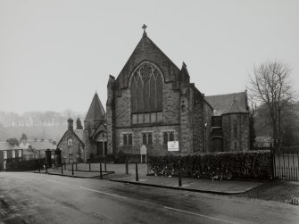 General view of West Parish Church and Old Parish Church from NE.