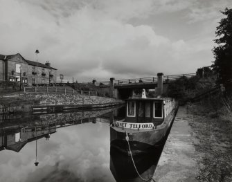 Glasgow Bridge, Forth and Clyde Canal, Swing Bridge
View from West South West