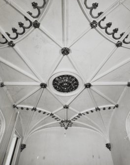 Interior.
View of entrance hall ceiling.