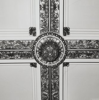 Interior.
Detail of ceiling in drawing room.