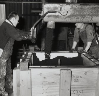 Detail of sand-filling machine in core preparation area