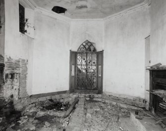 Interior.
View of library on ground floor from W.