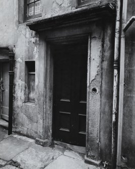 Detail of courtyard doorway.