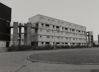 General view of skarne blocks.