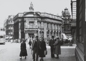 Dundee, Clydesdale Bank.
General view from South.